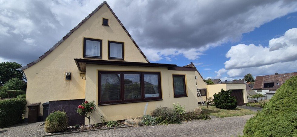 Giebelseite Doppelhaush�lfte M�nkeberg