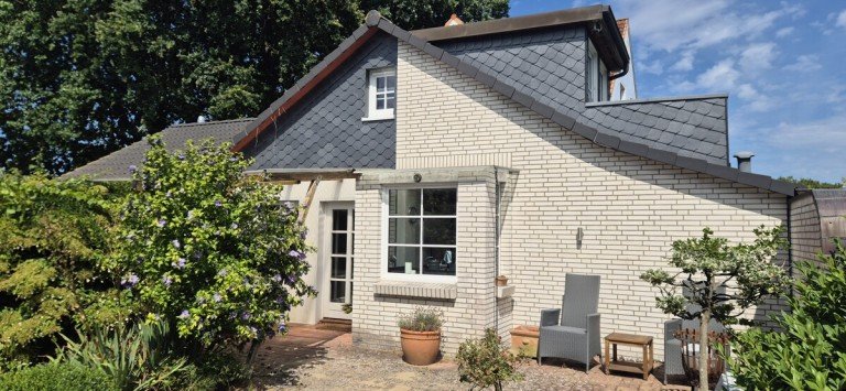 zum Eingang Sch�nberg (Holstein) / Sch�nbergerstrand Einfamilienhaus Haus am Meer, zum Strand 3 Minuten, Am Golfplatz 9