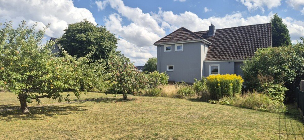 von hinten Einfamilienhaus Sch�nberg (Holstein)